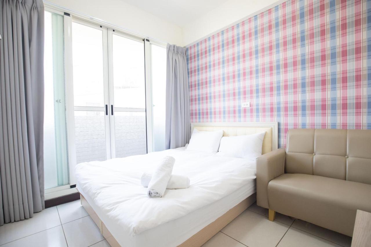 Fengjia Muxia Apartment Тайджун Екстериор снимка