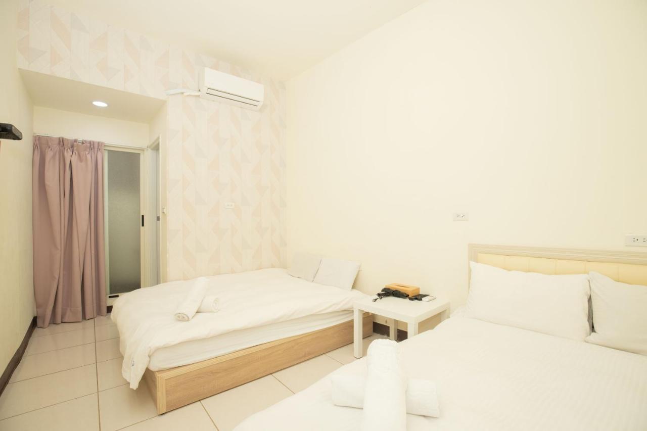 Fengjia Muxia Apartment Тайджун Екстериор снимка